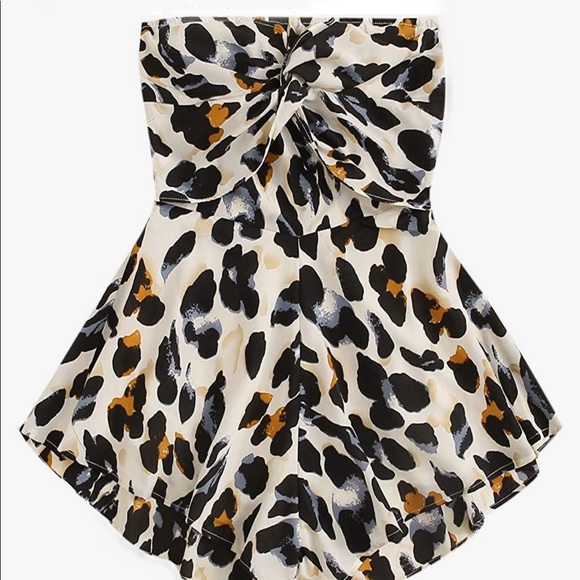 SweatyRocks Animal Print Romper - Picture 4 of 5